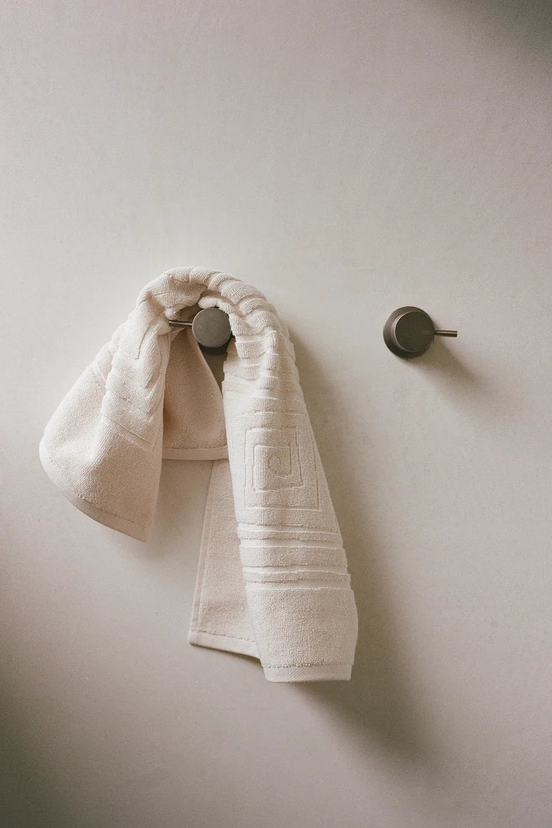 ORGANIC HAND TOWEL