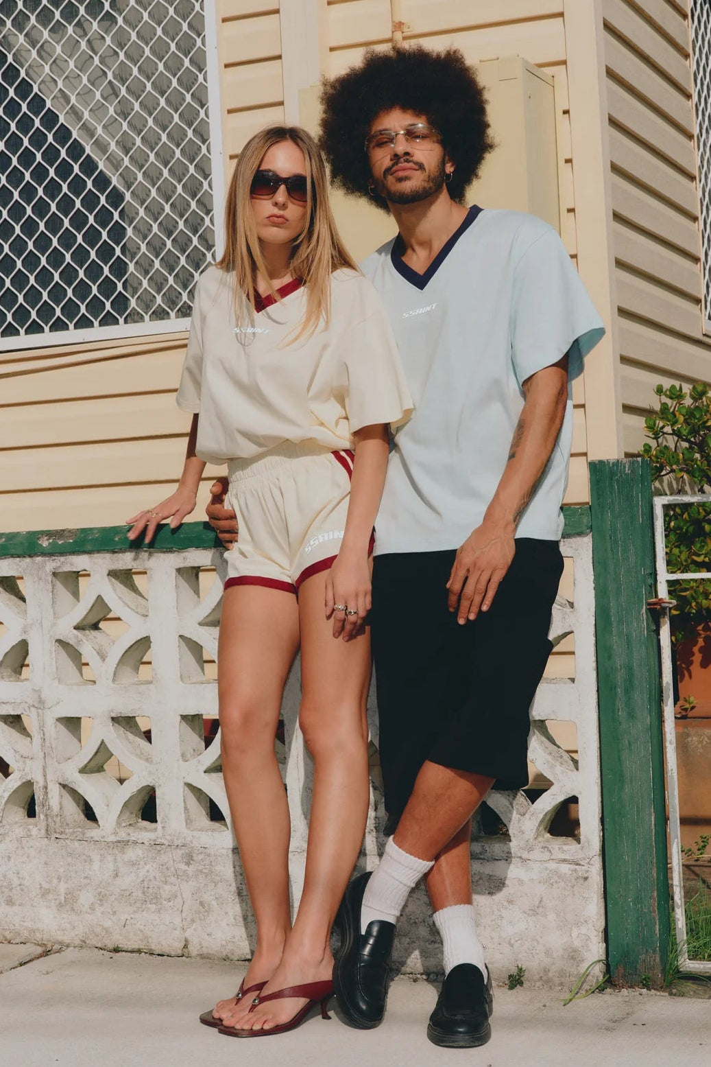 REFLECTIVE V NECK TEE - BUTTER