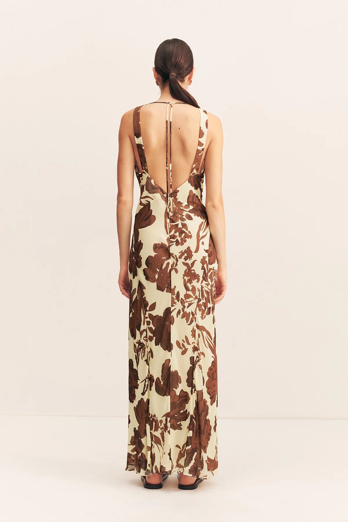 Noa plunged maxi dress - Pineapple Wallflower