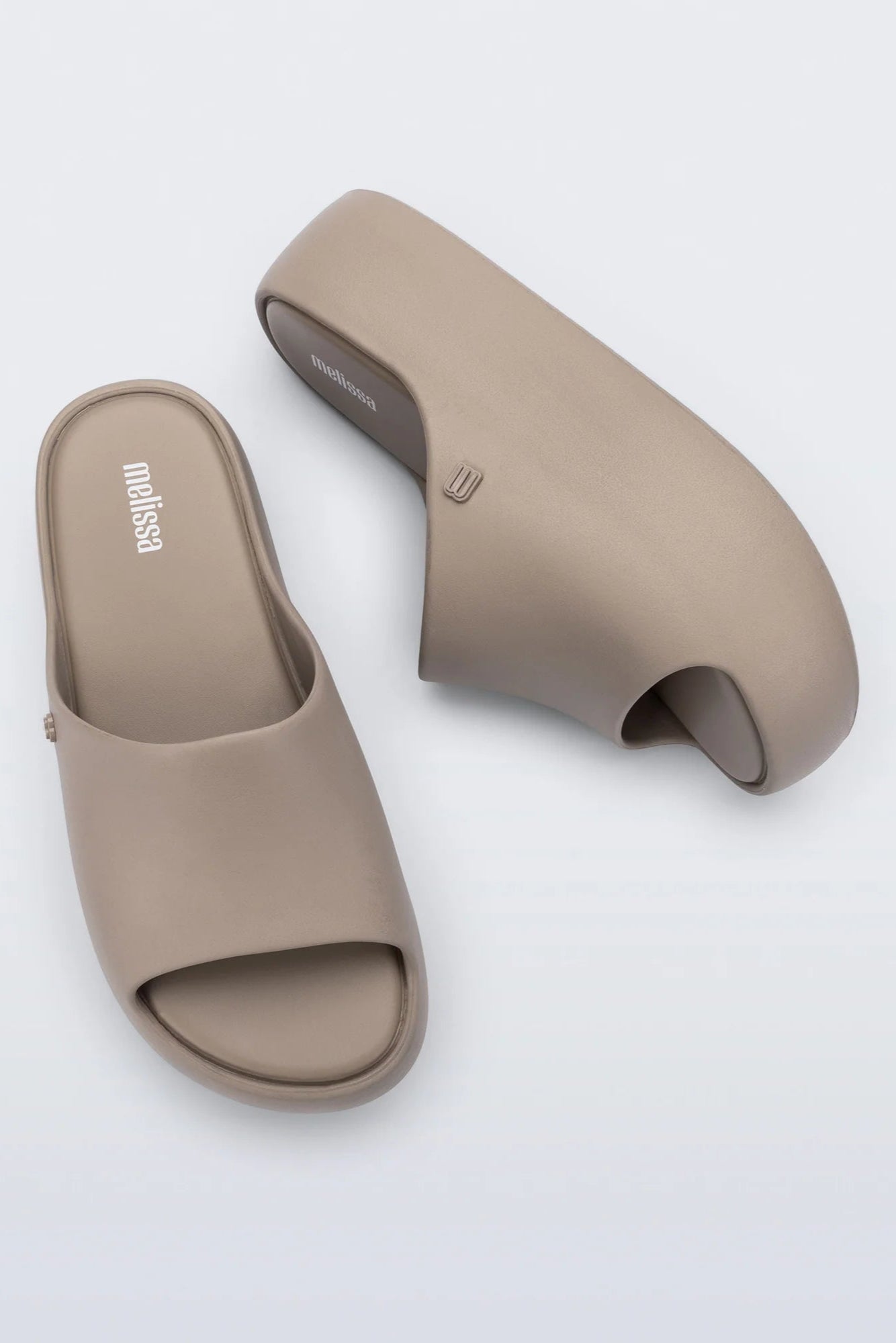 FREE PLATFORM SLIDE - DARK BEIGE