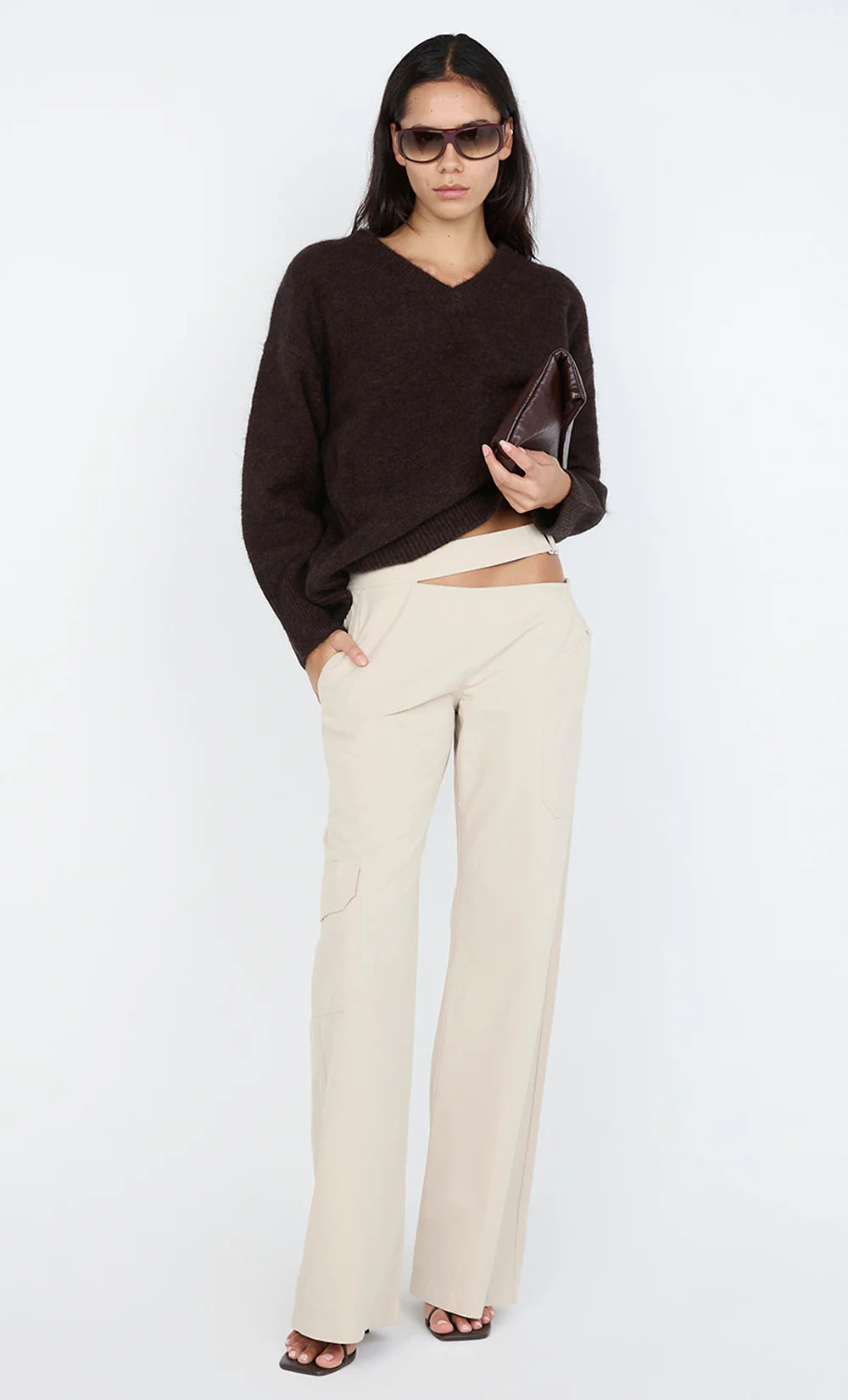 CAMPBELL V NECK JUMPER - Chocolate
