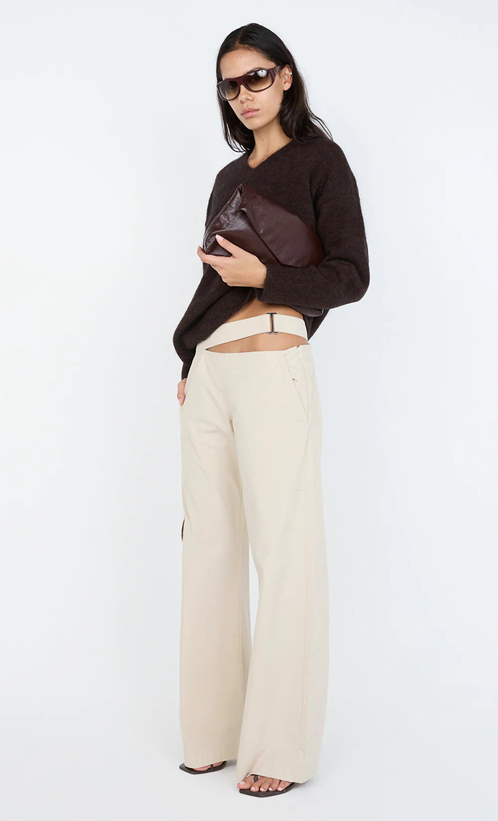 CAMPBELL V NECK JUMPER - Chocolate