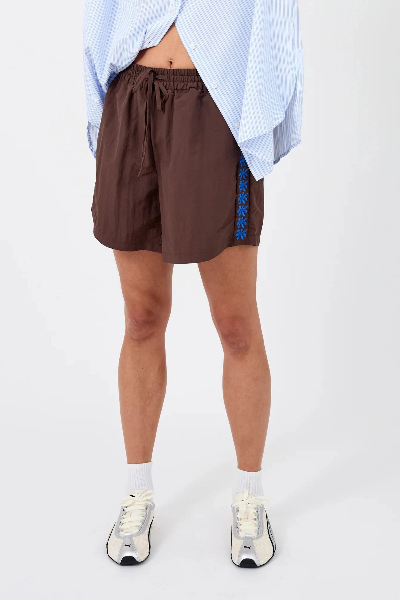 Selina Shorts - Carafe