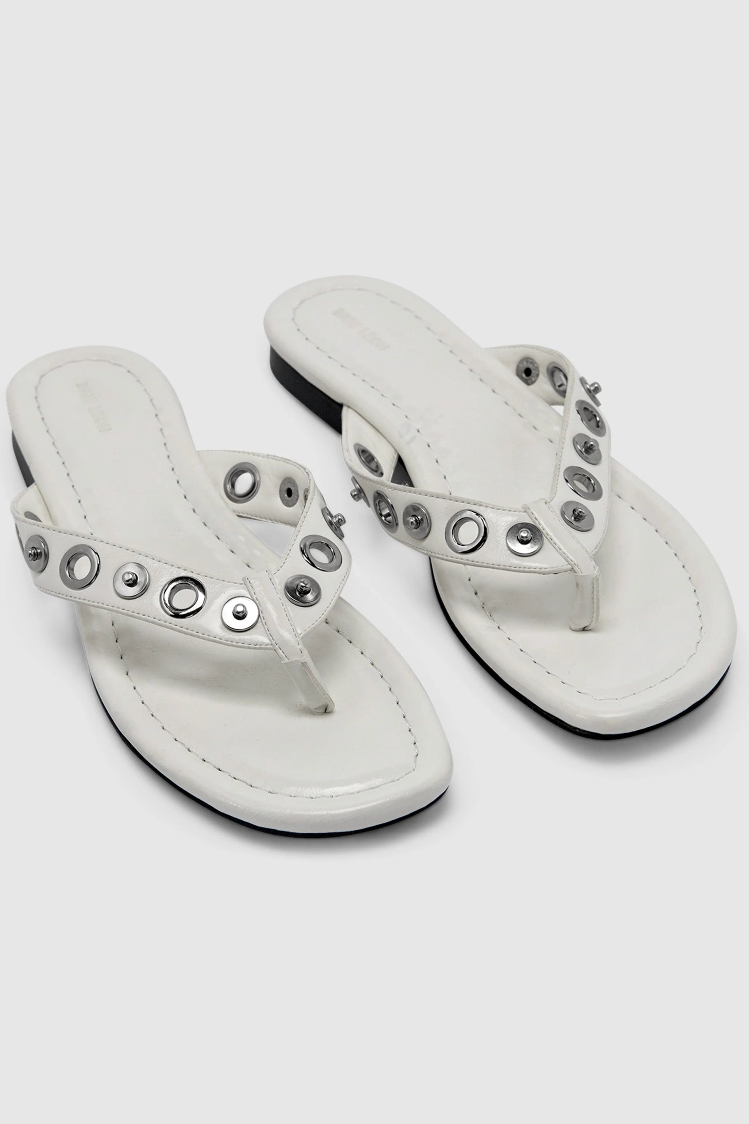 Eyelet Sandal - Chalk