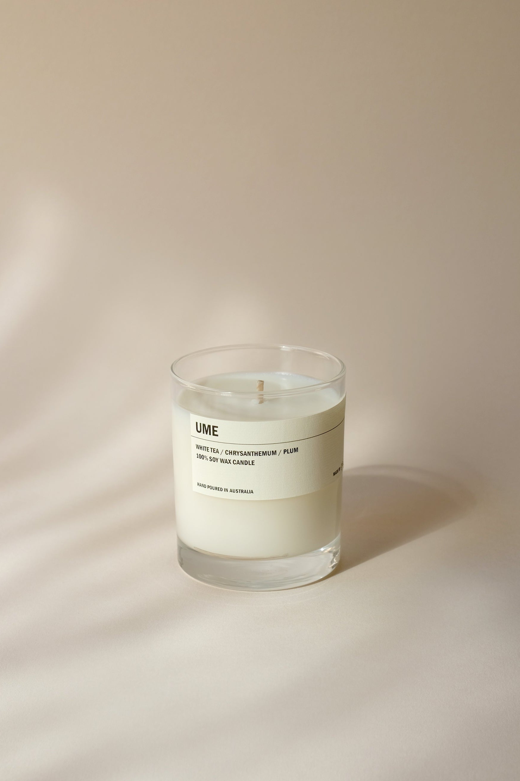 UME: White Tea / Chrysanthemum / Plum Clear Candle 300g