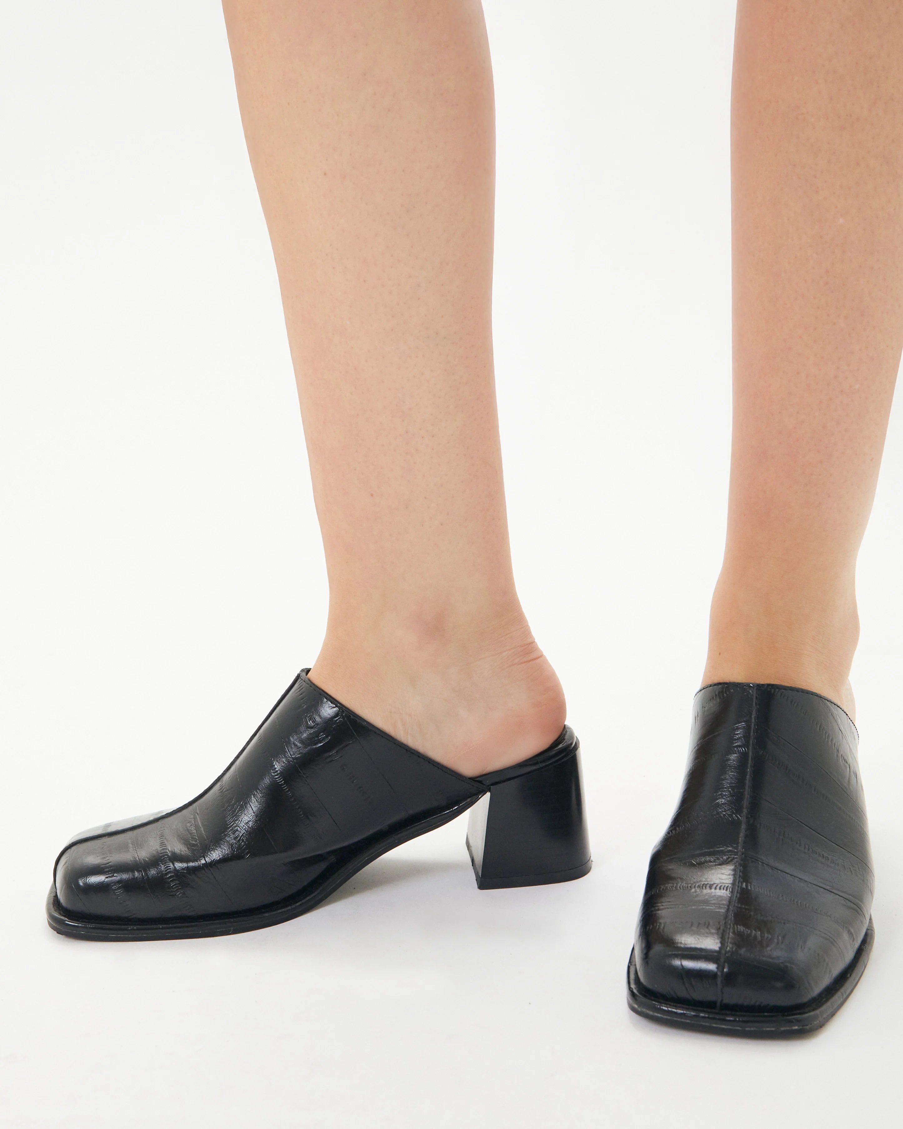 Chloe Mule - Black