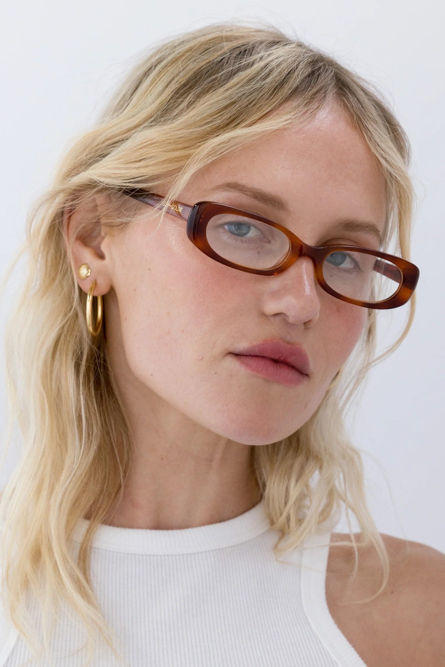 Josephine - Chestnut Blue Light