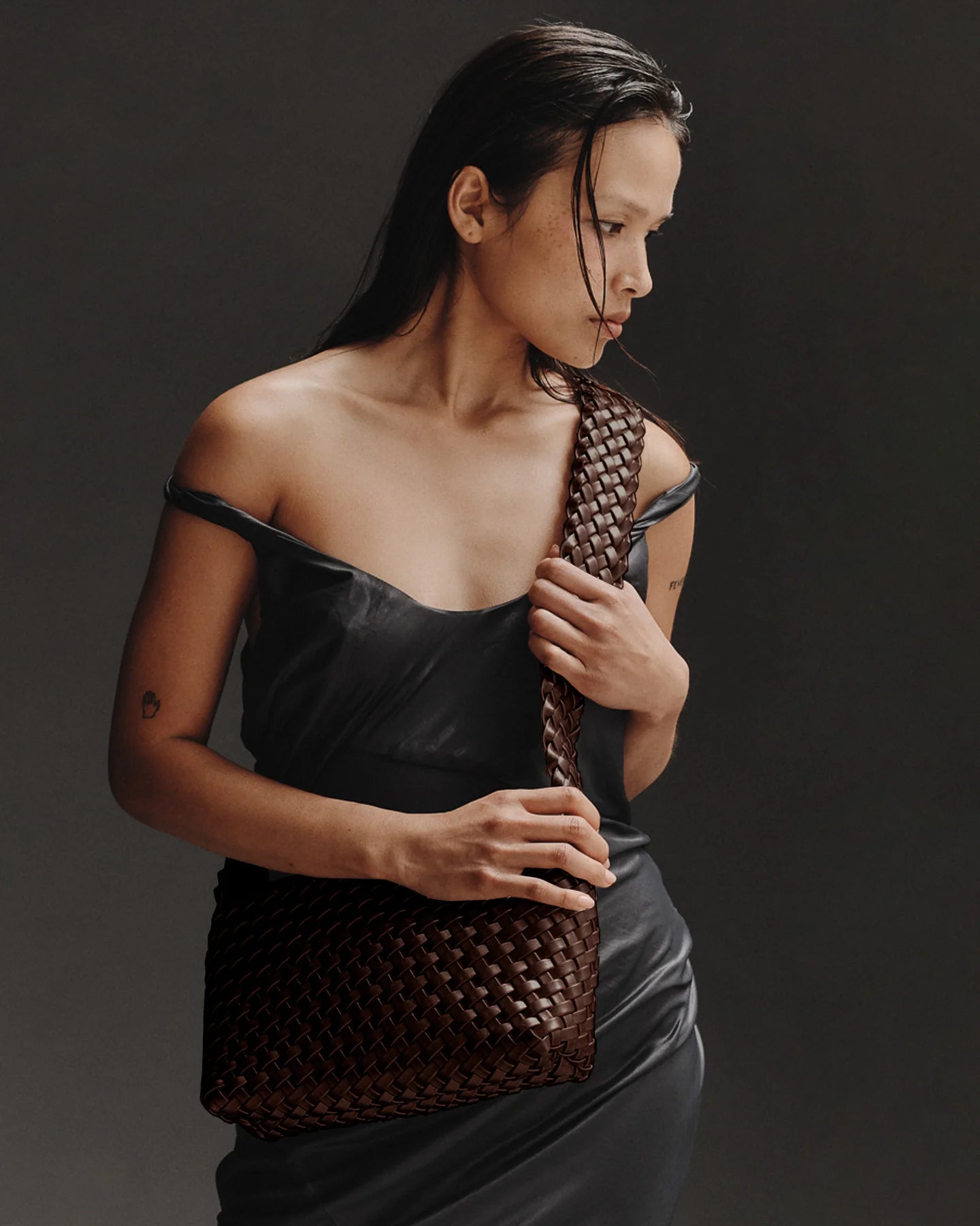 LUCA WOVEN CROSSBODY - CHOCOLATE