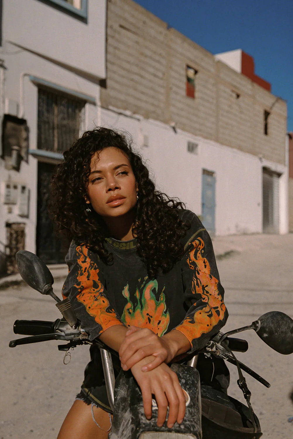 FLAMING HEART TOMMY TEE