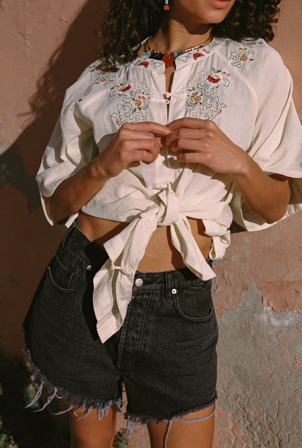 CHARCOAL KC ESSENTIAL DENIM SHORT