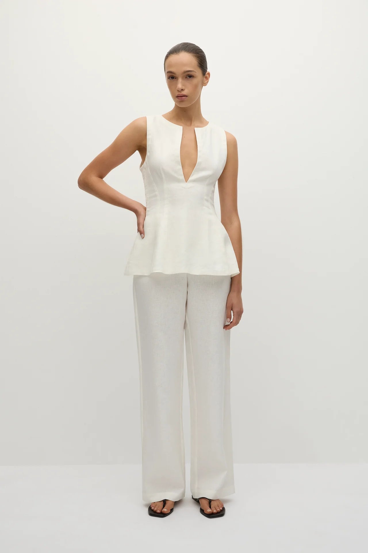 Sanne Pant - White