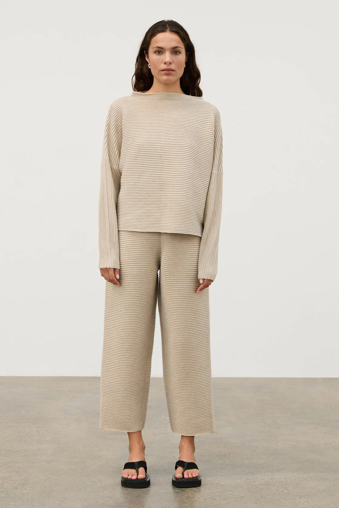 Natural Textured Knit Pant