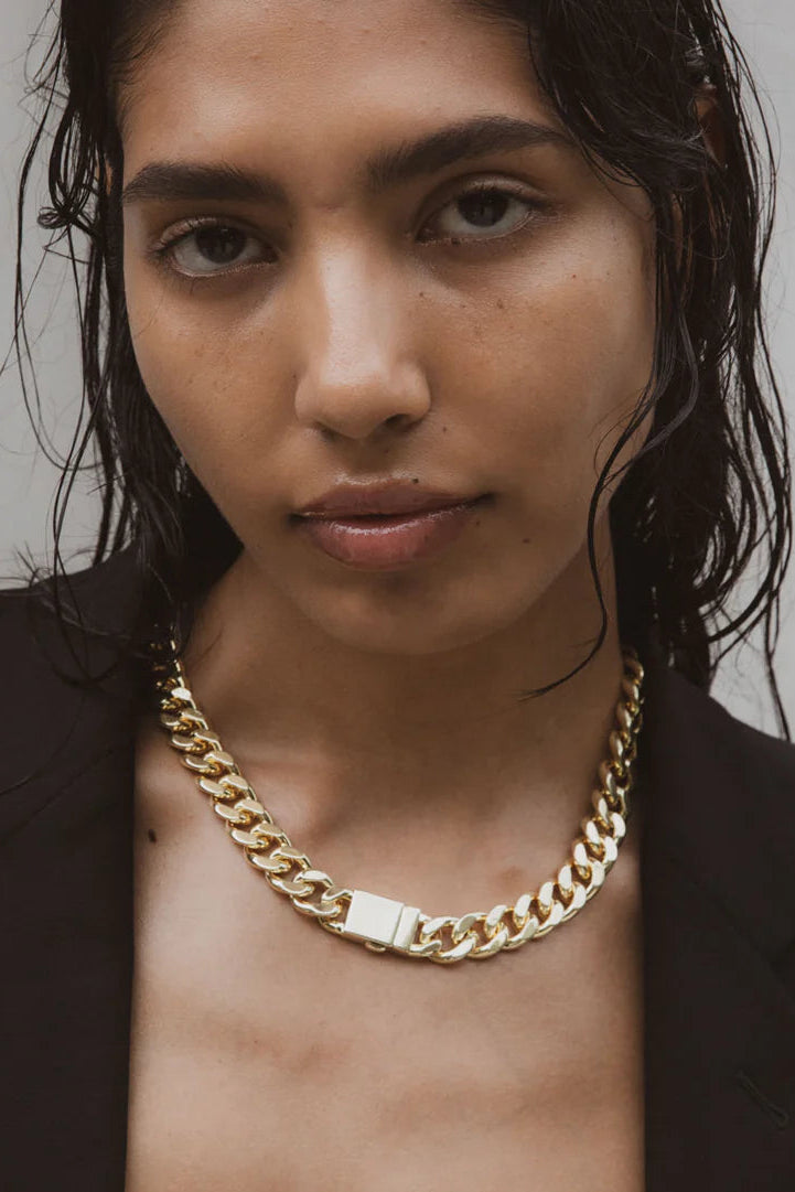 Attitude Statement Curb Chain - 18kt gold plaiting