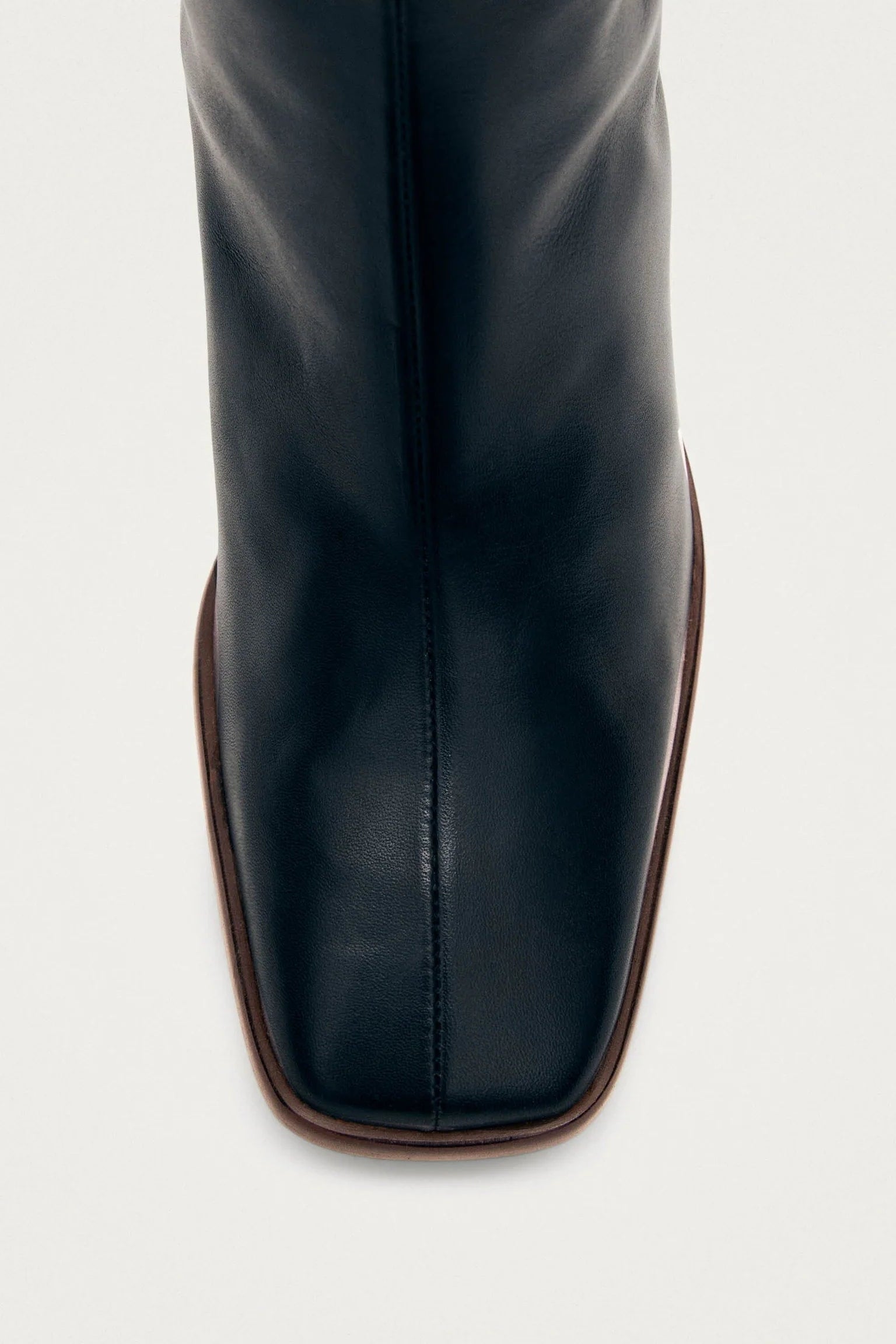 EAST BLACK LEATHER BOOTS - BLACK