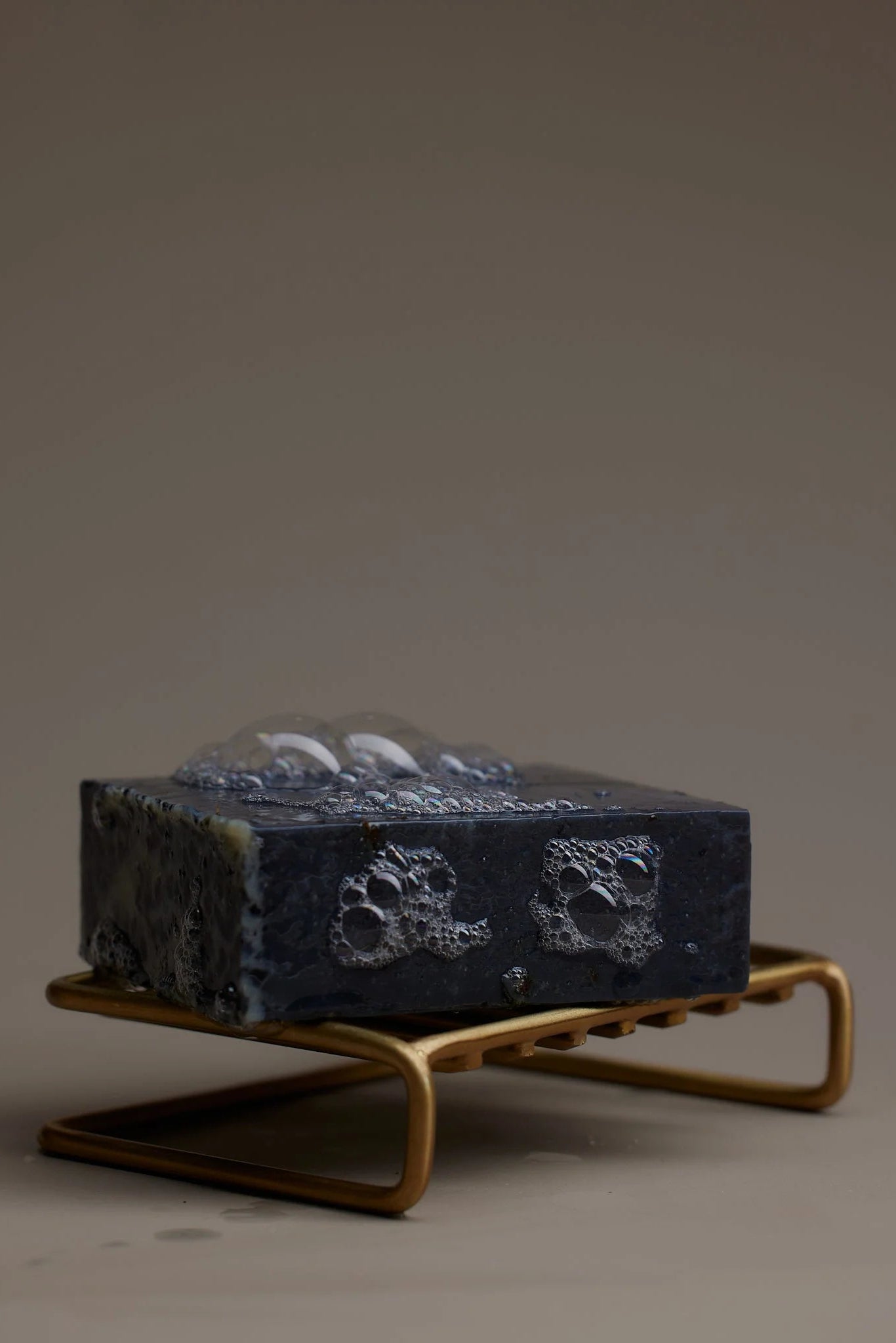 Botanical Bar - Eucalyptus with Activated Coconut Charcoal