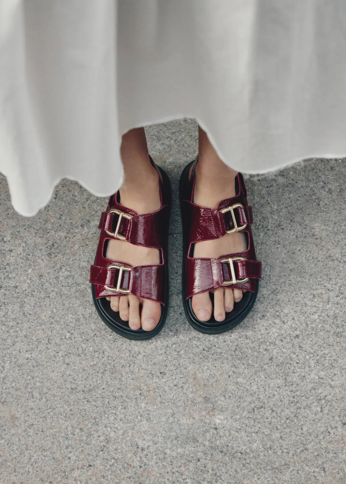 HARPER ONIX BURGUNDY LEATHER SANDALS