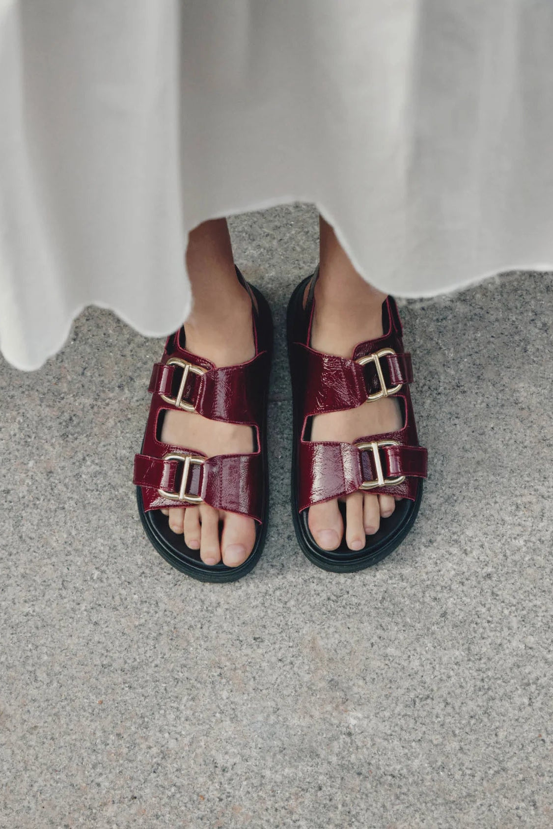 HARPER ONIX BURGUNDY LEATHER SANDALS