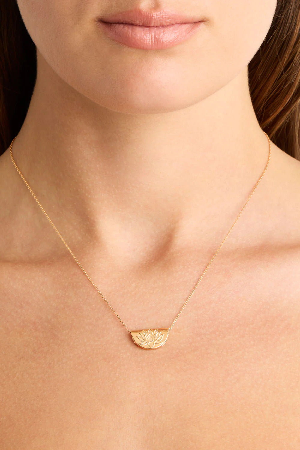 LOTUS SHORT NECKLACE - 18KT VERMEIL GOLD