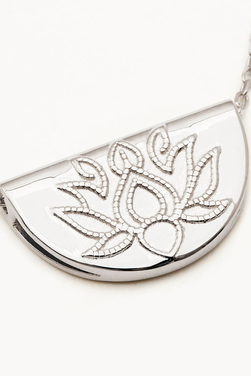 LOTUS SHORT NECKLACE - STERLING SILVER