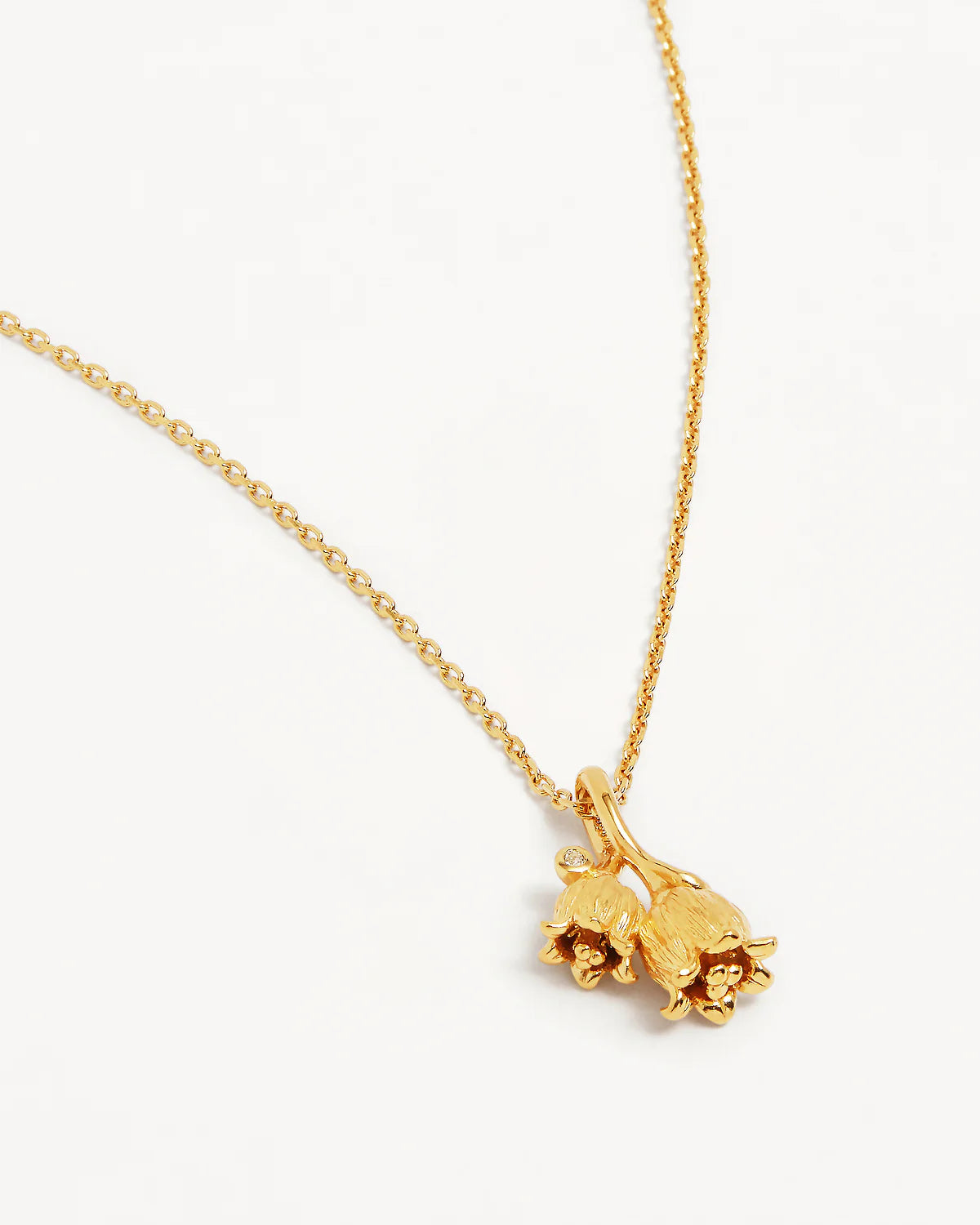 LILY OF THE VALLEY MAY BIRTH FLOWER NECKLACE - 18K GOLD VERMEIL