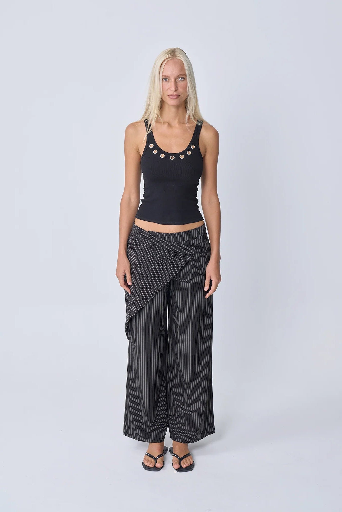 Basic Singlet - Eyelet