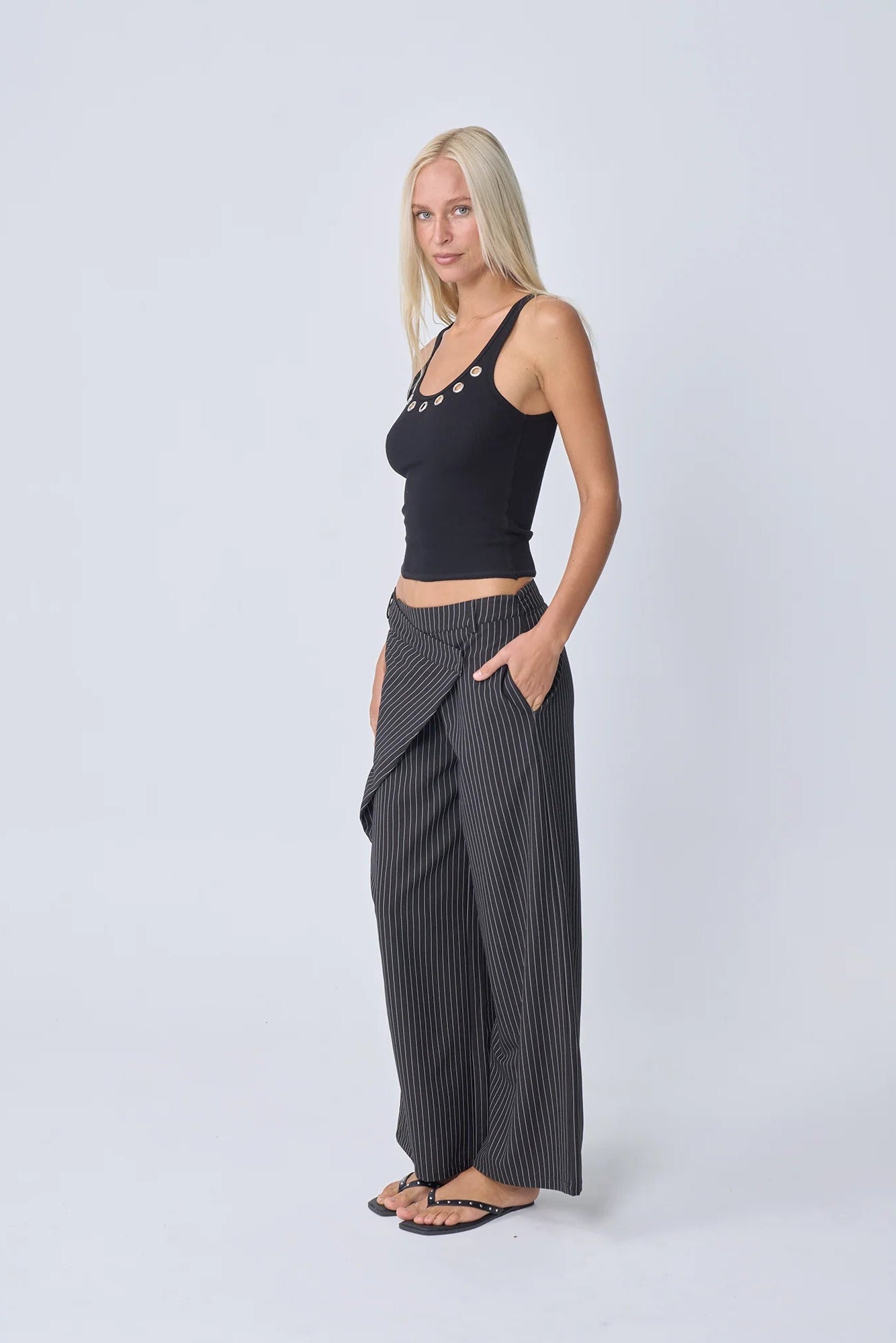 Basic Singlet - Eyelet