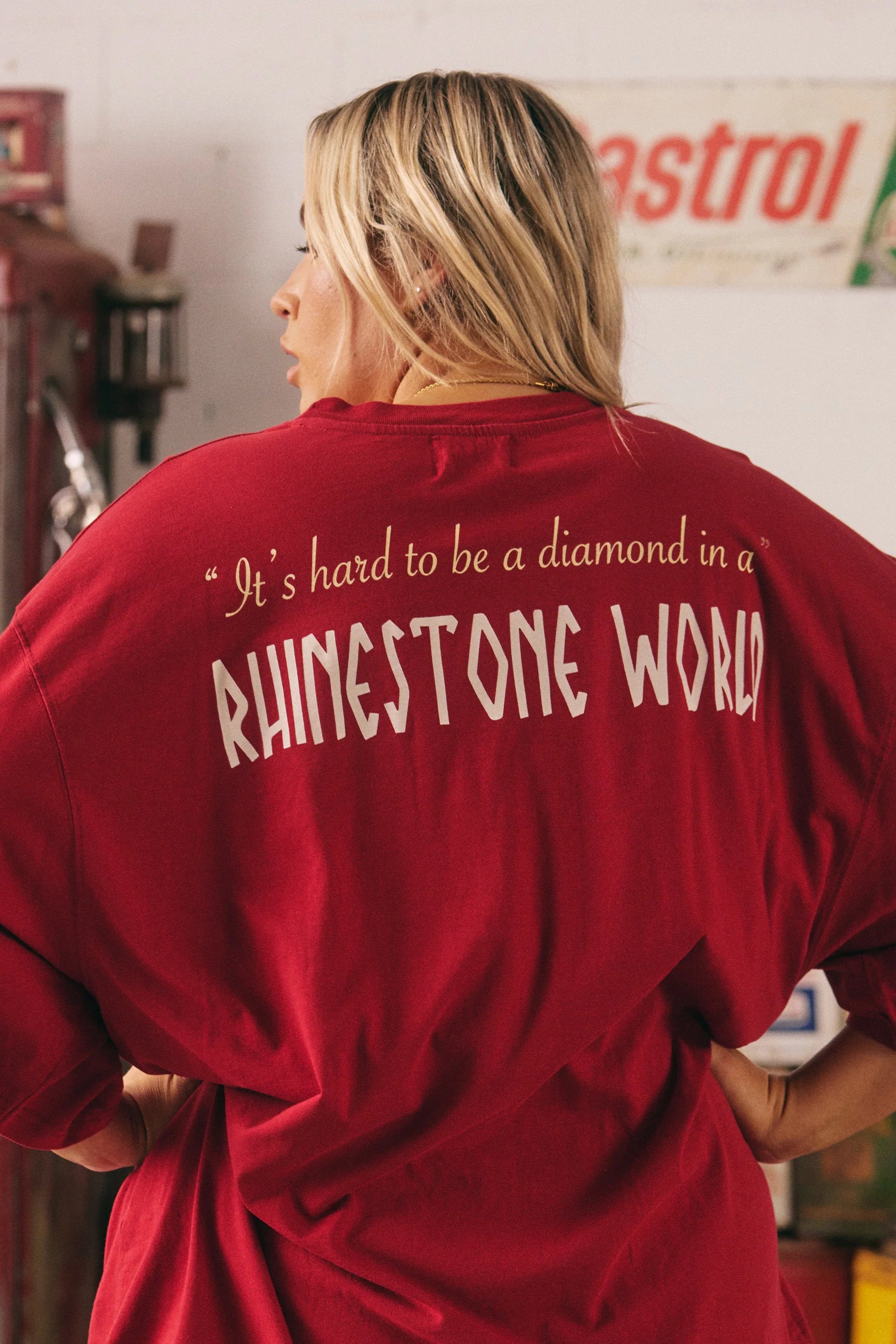 THE VERY OVERSIZED RHINESTONE TEE - RED