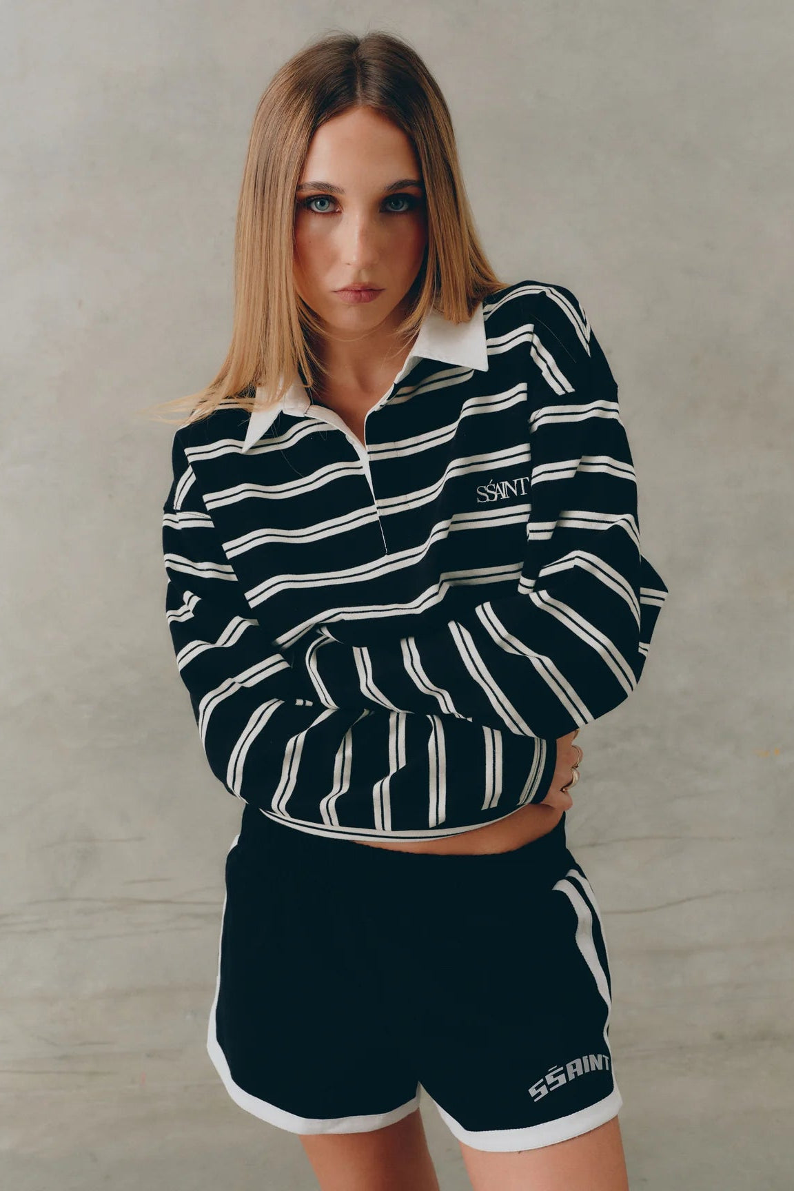 REFLECTIVE V SHORTS - BLACK