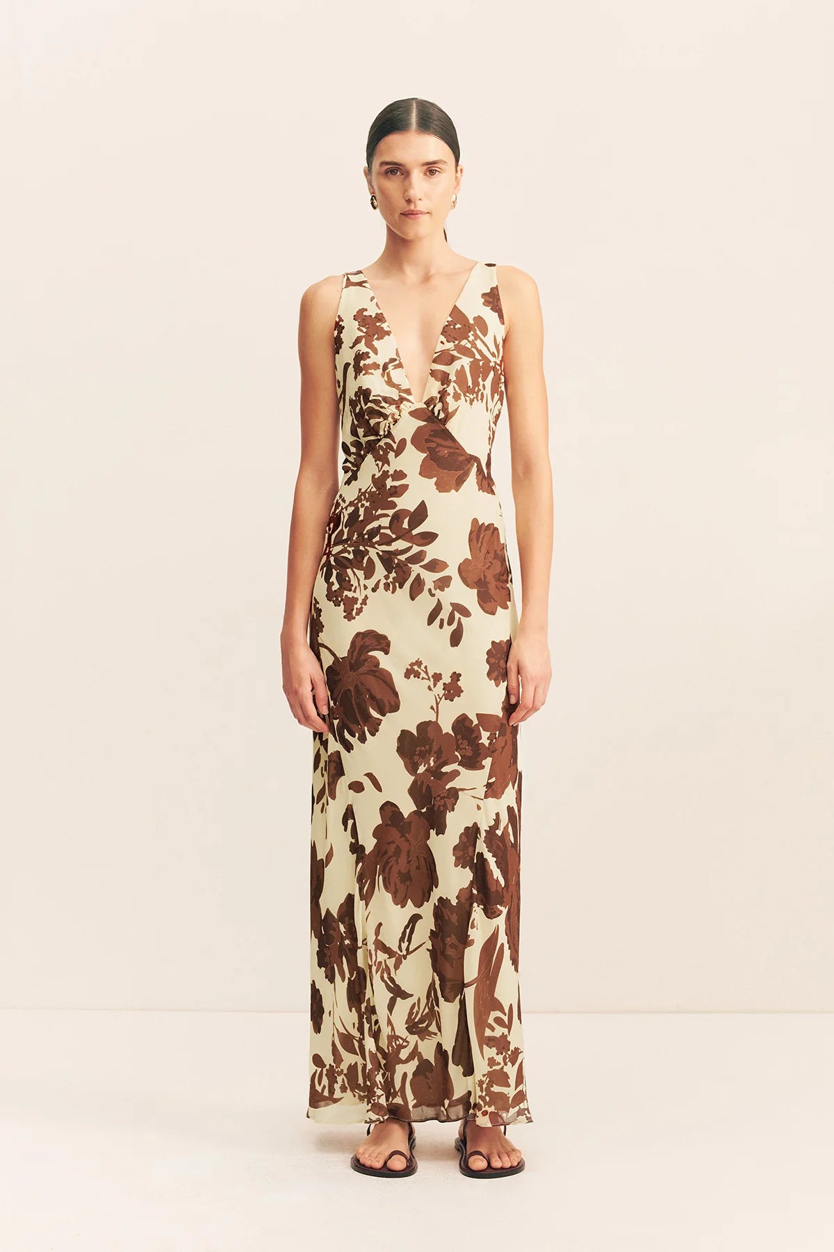 Noa plunged maxi dress - Pineapple Wallflower