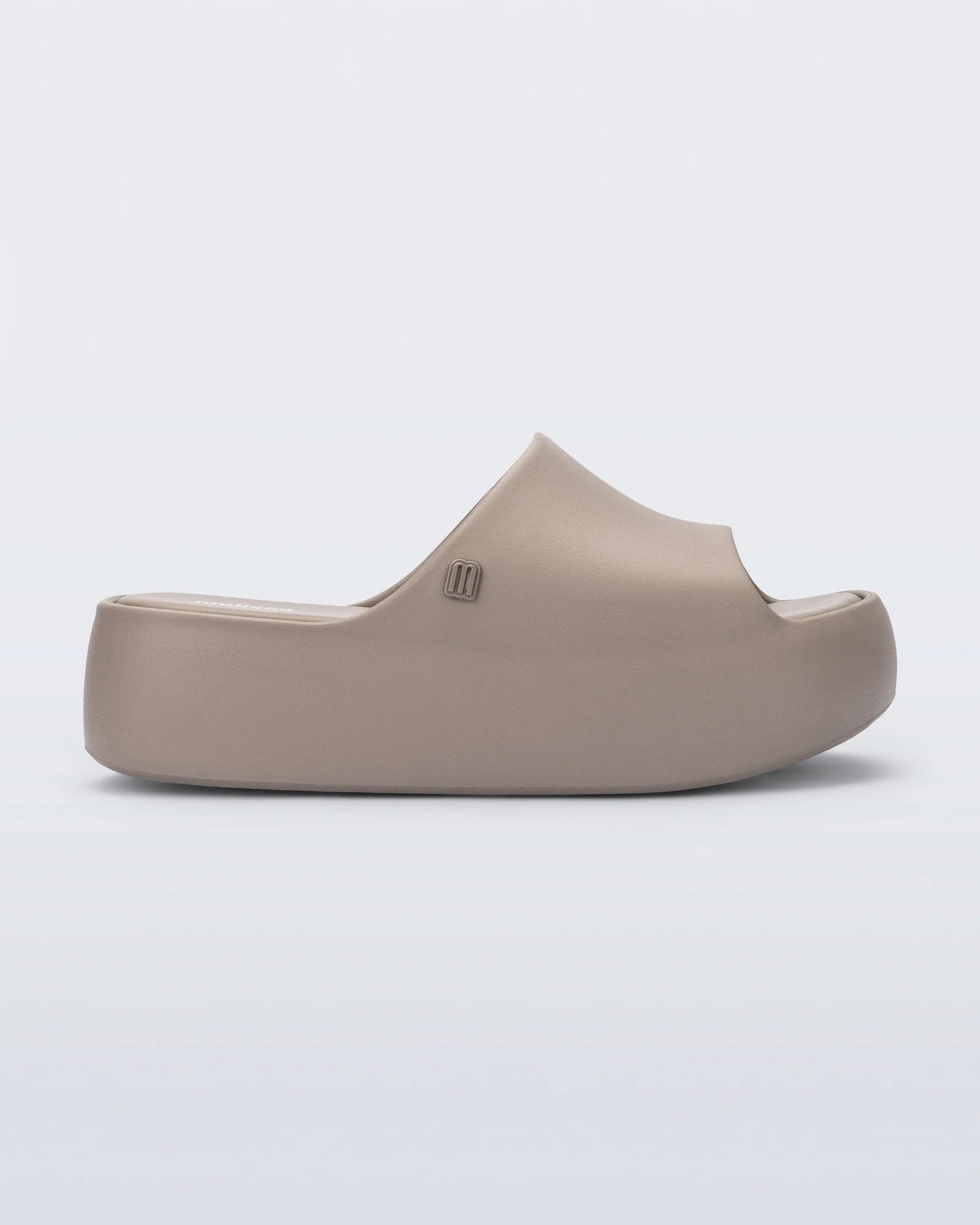 FREE PLATFORM SLIDE - DARK BEIGE