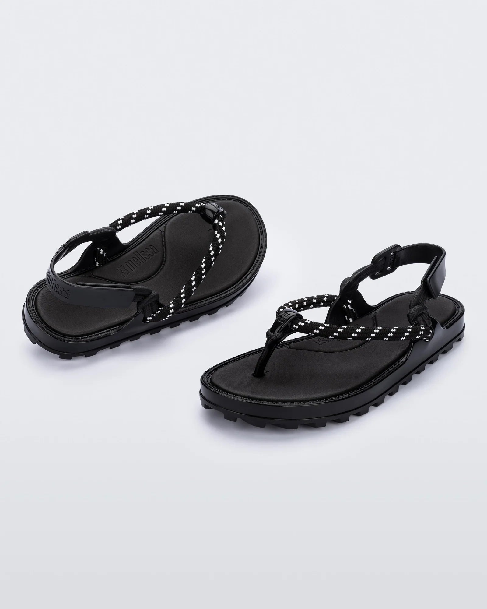 Bond Sandal - Black