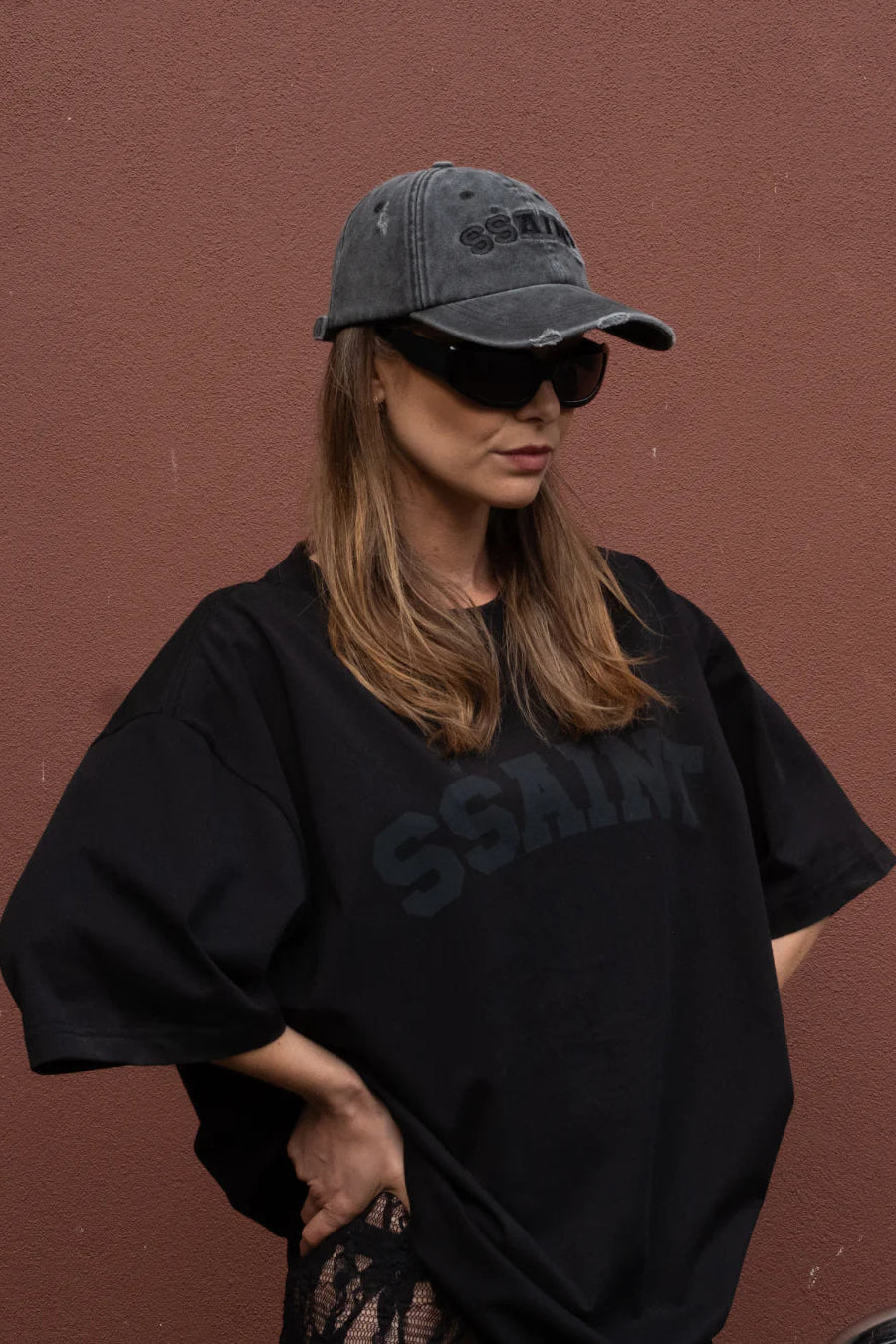 SŚAINT LOGO CAP - BLACK ACID WASH