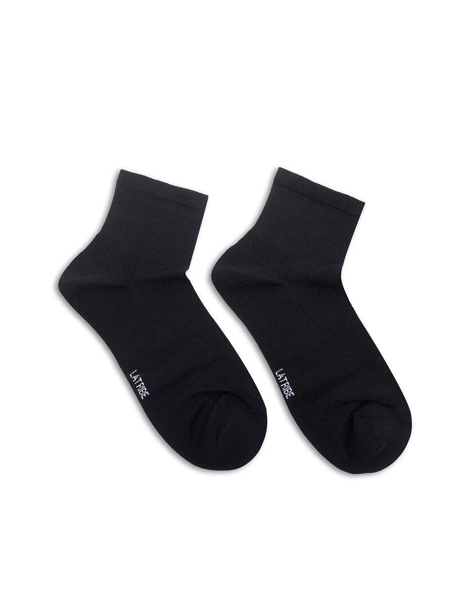 ESSENTIAL SOCKS - BLACK