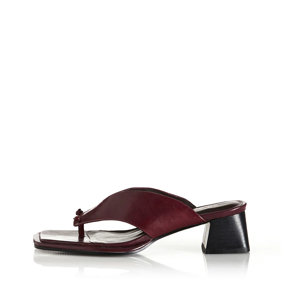 ALINA - BURGUNDY OILY LEATHER