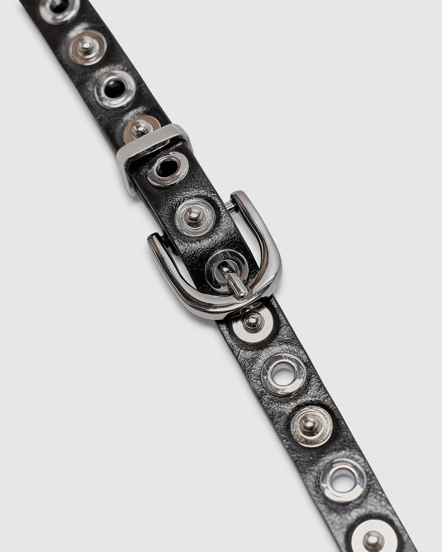EYELET BELT - SILVER