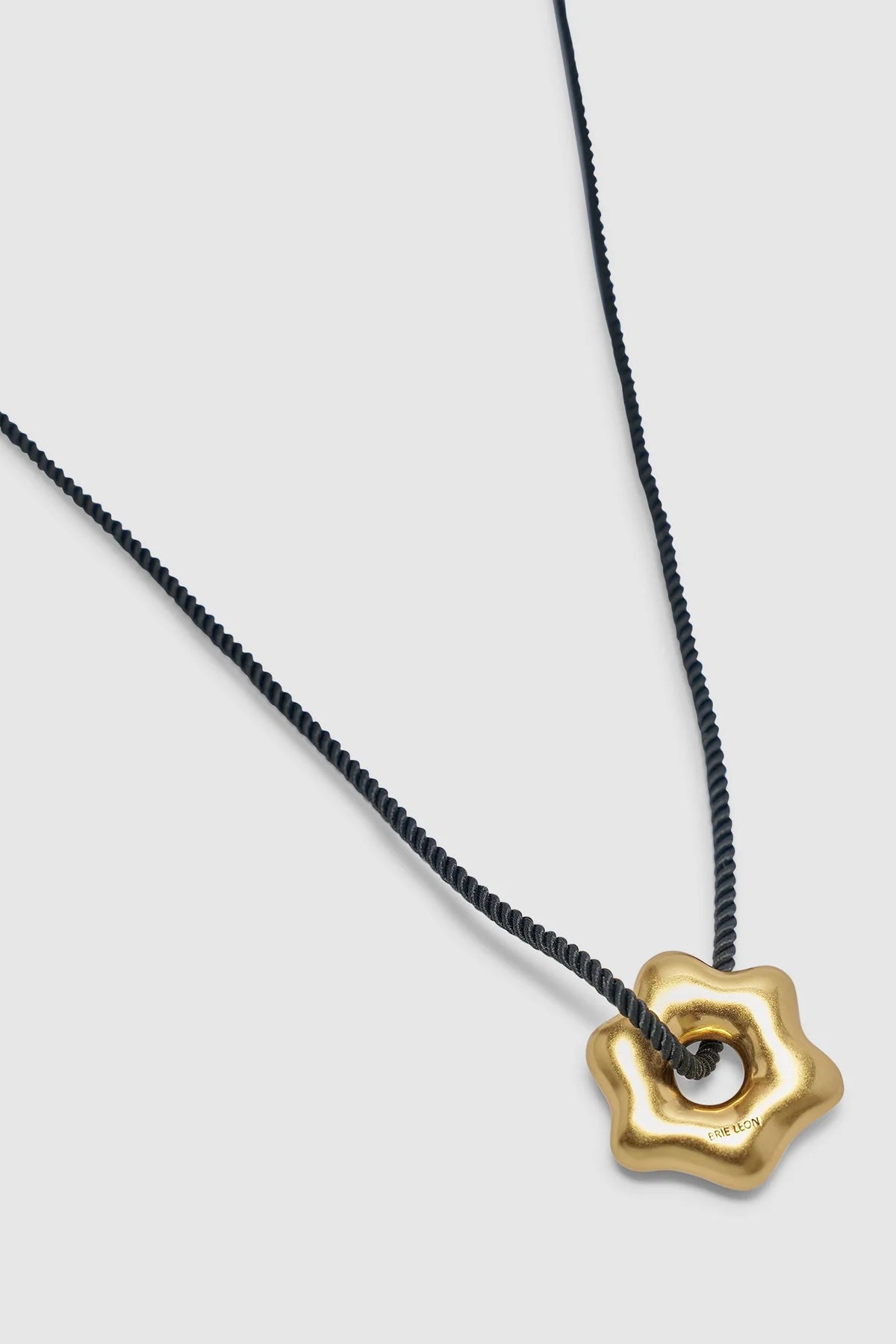 RUE NECKLACE - GOLD