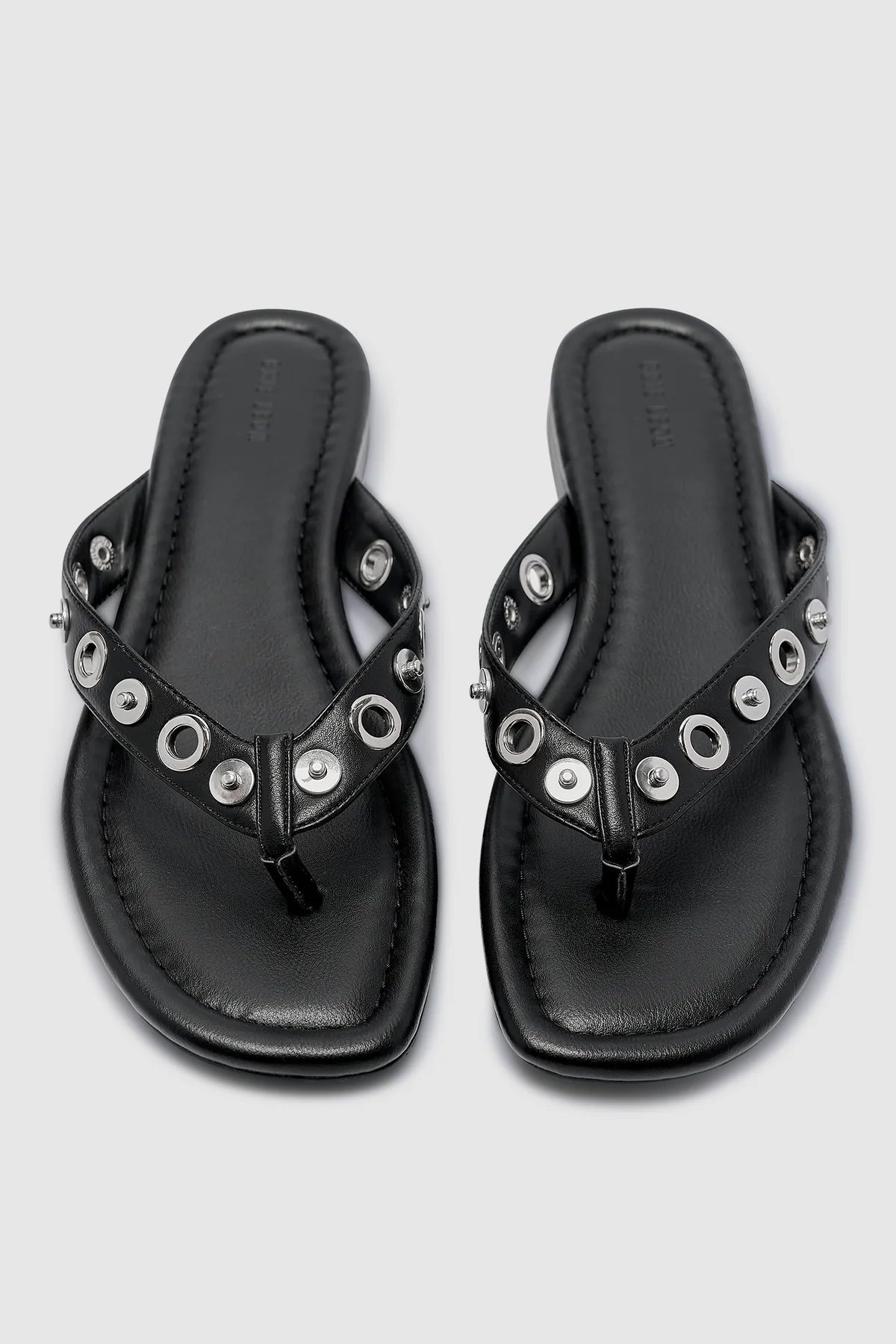 Eyelet Sandal - Black