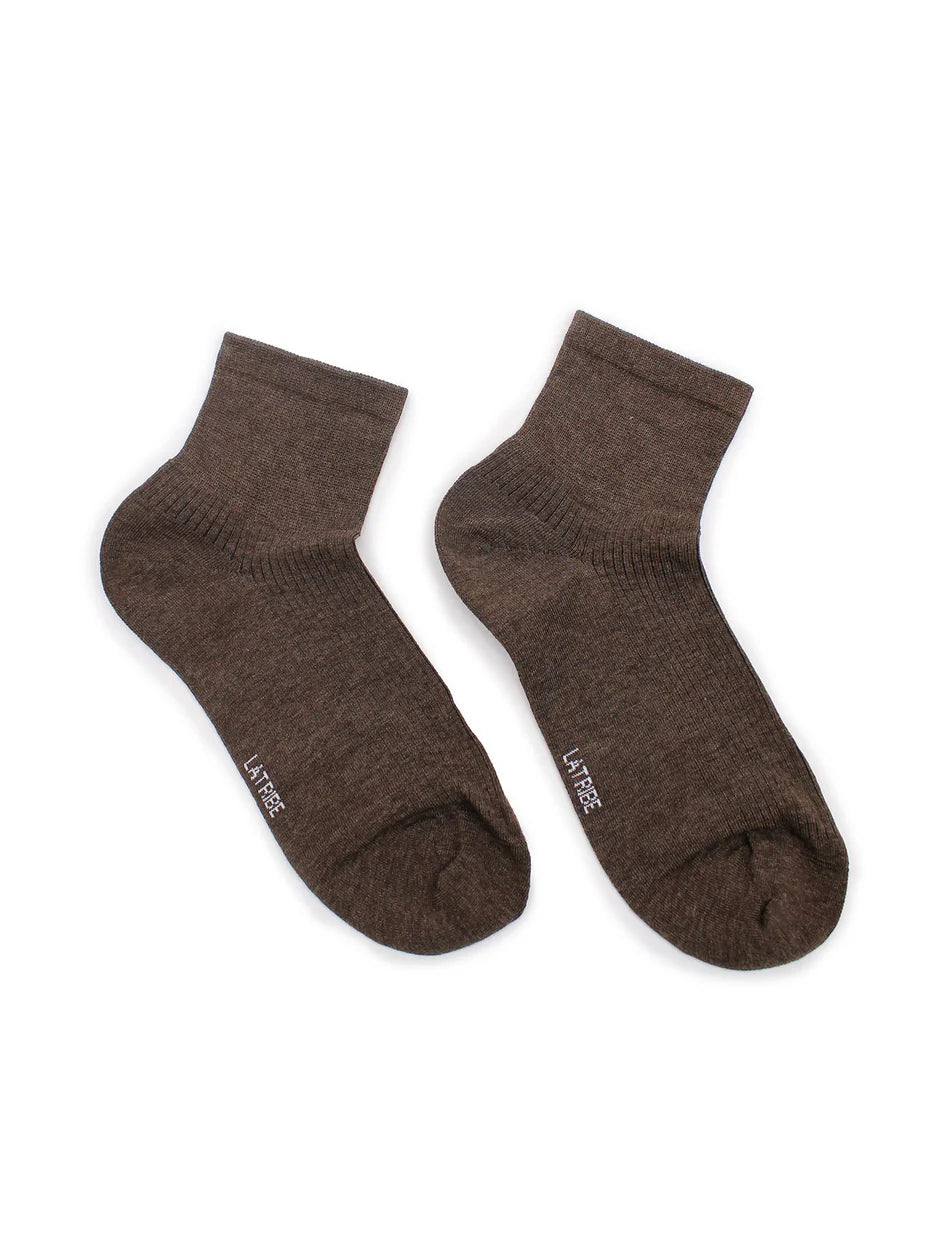 ESSENTIAL SOCKS - BROWN