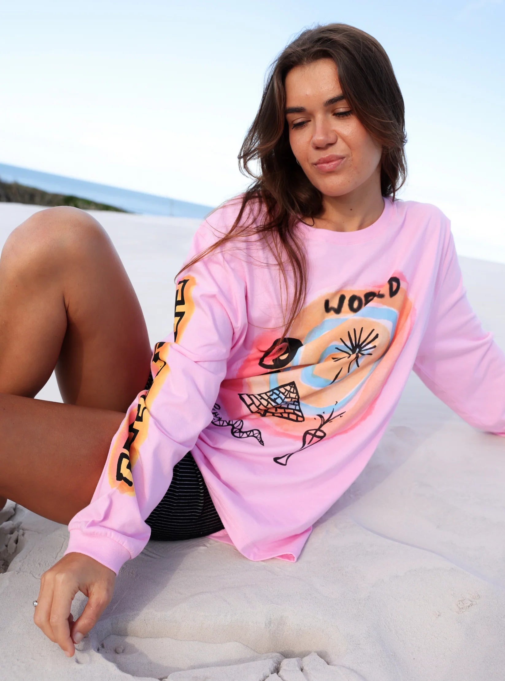 COSMIC WORLD LS TEE