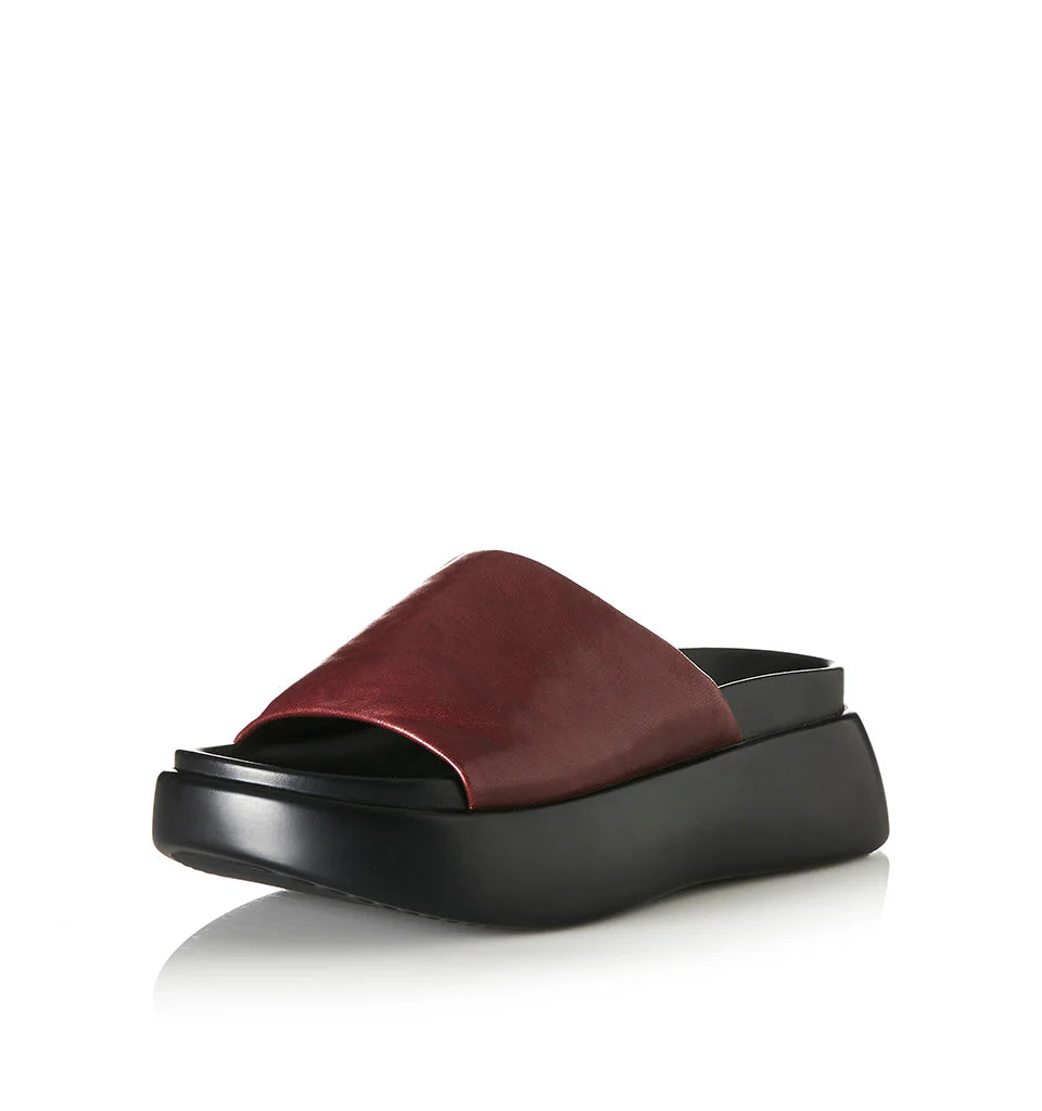 CUTLER - BURGUNDY LEATHER