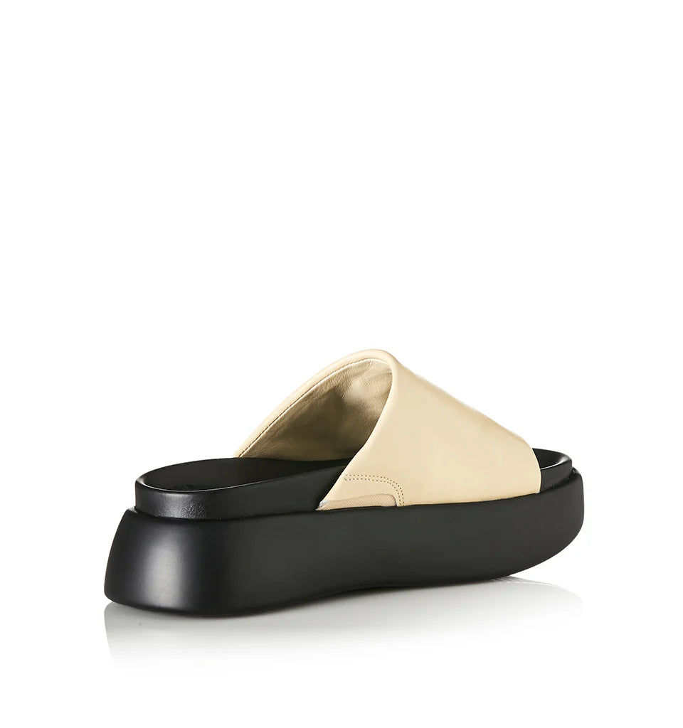 CUTLER - BUTTERMILK LEATHER