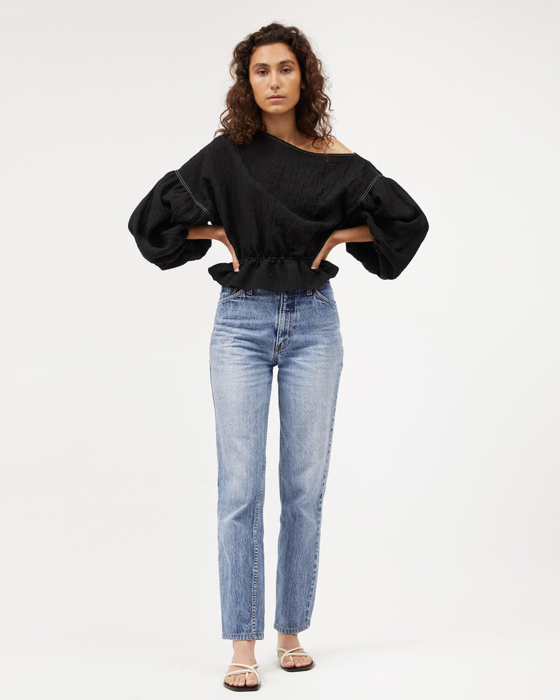 ANNA FRILL BLOUSE - BLACK CONTRAST
