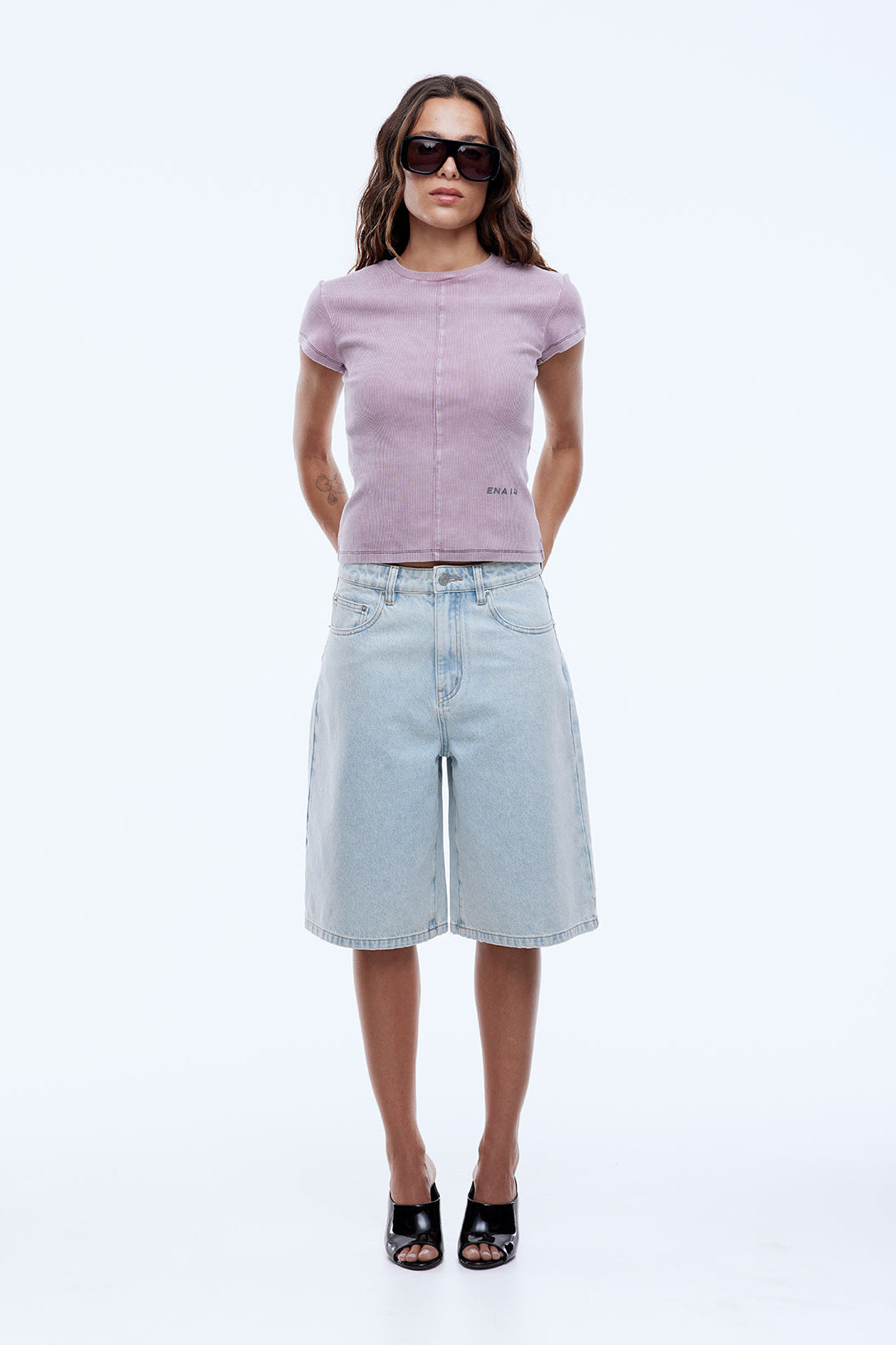 GRACIE BERMUDA SHORT - LIGHT WASH
