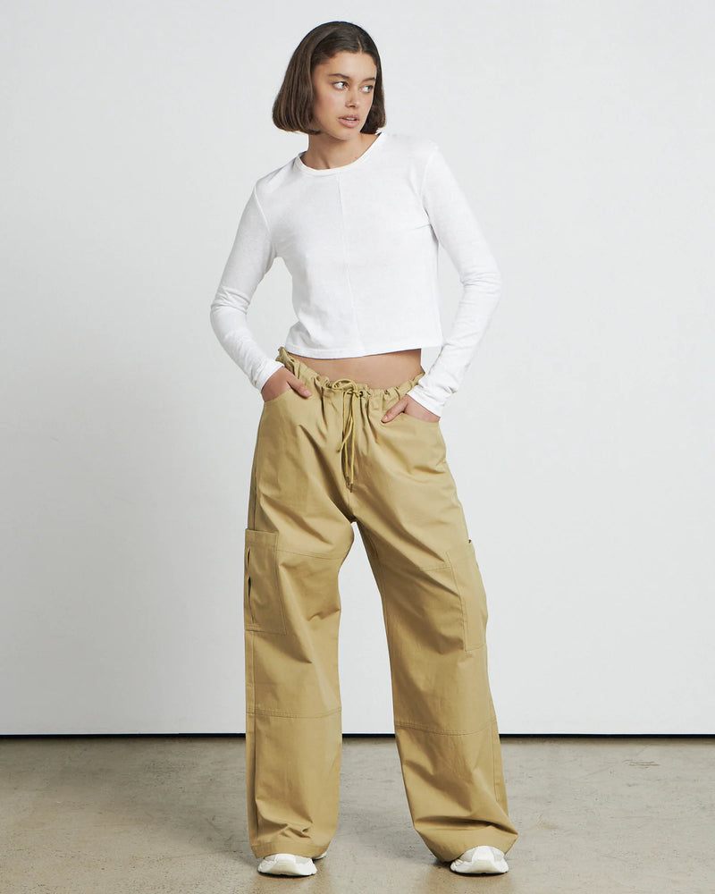 THE PARACHUTE PANT - KHAKI