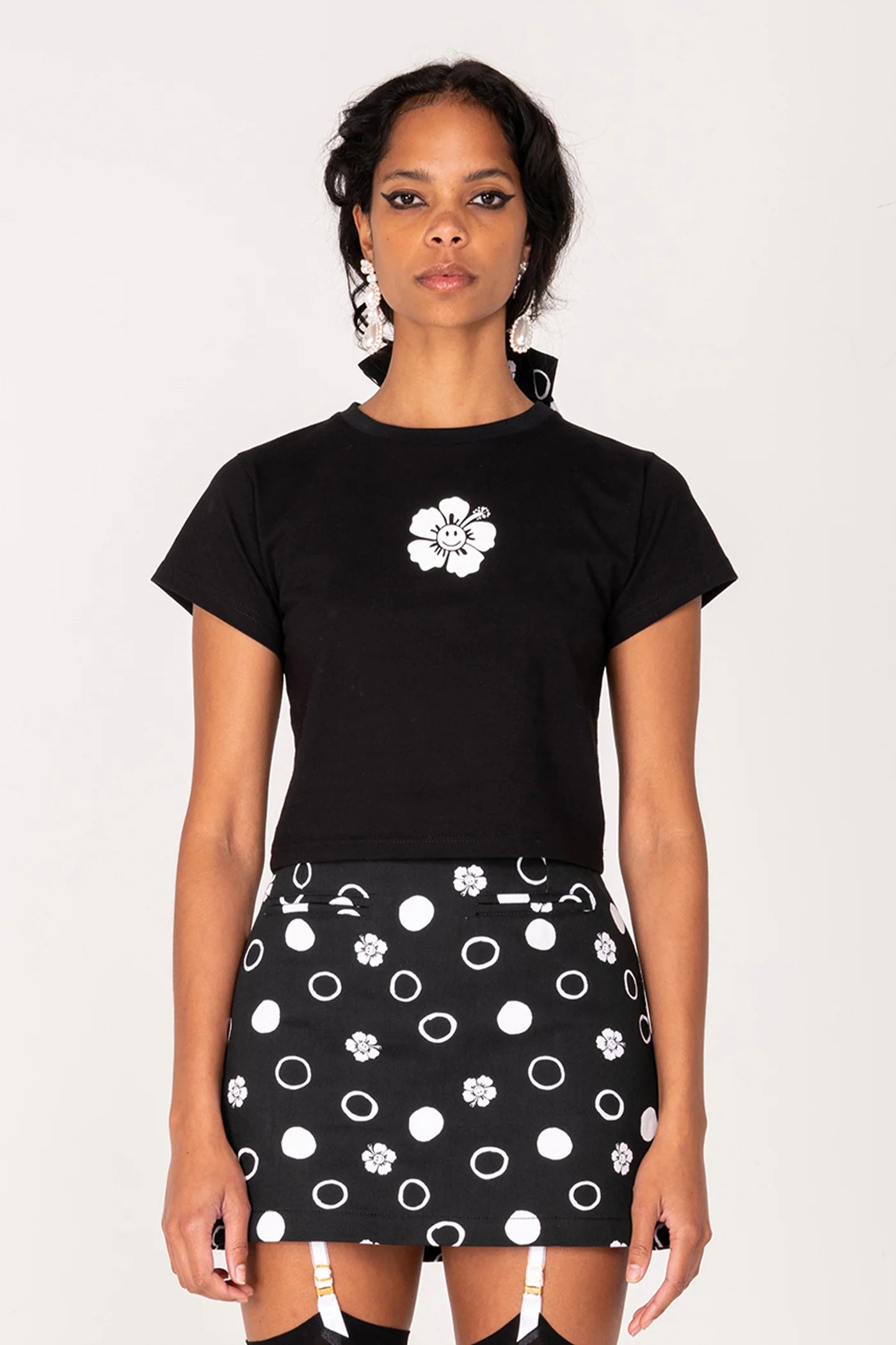 Happy Hibiscus Baby Tee - Black/White