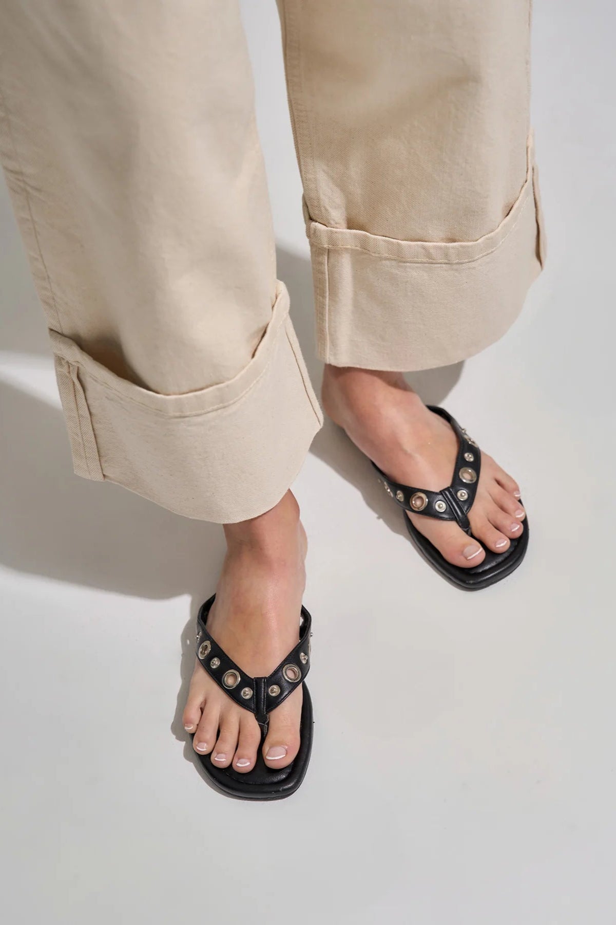 Eyelet Sandal - Black