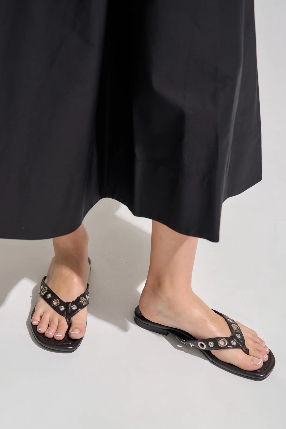 Eyelet Sandal - Burnt Coffee