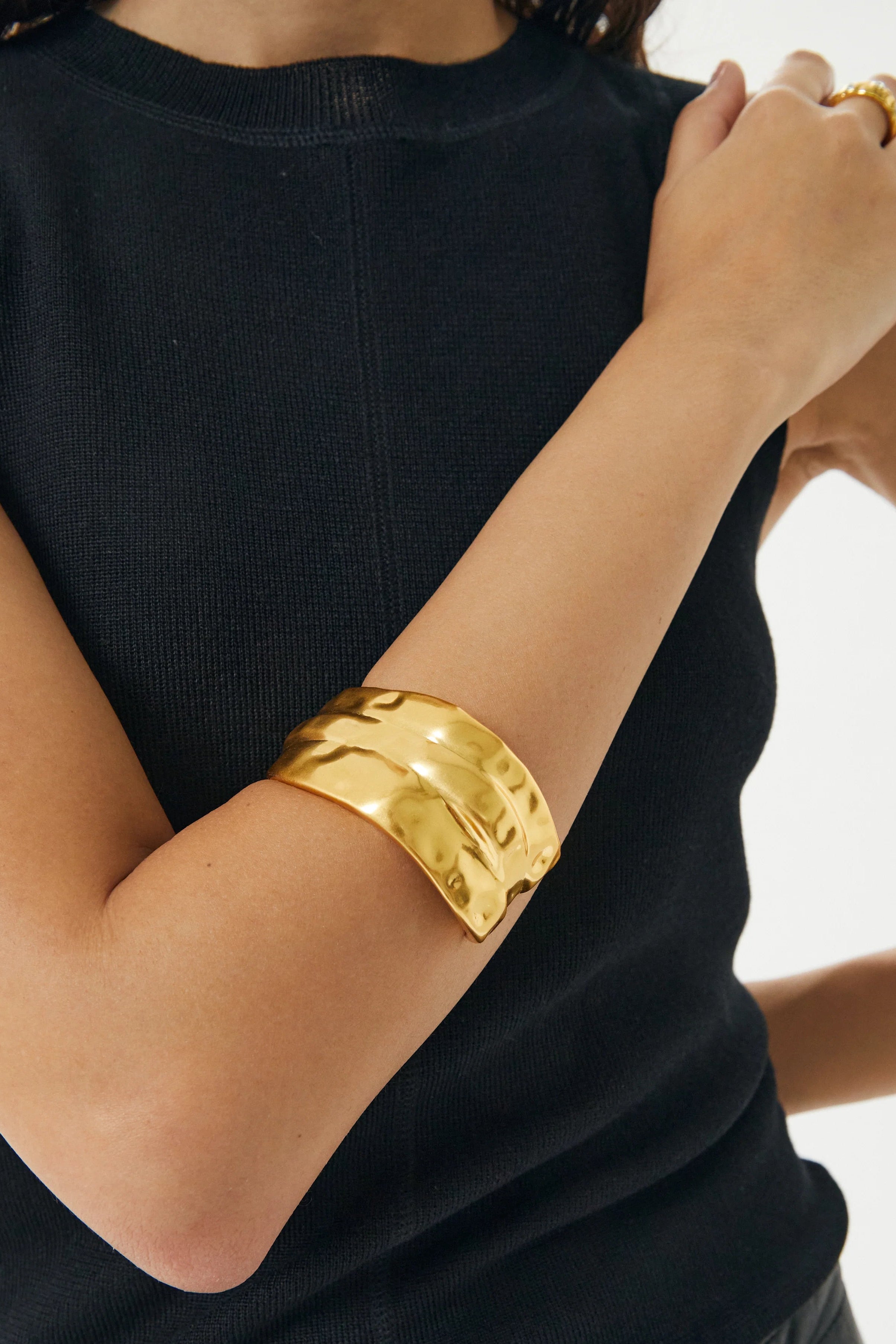 Sloane Cuff - Gold