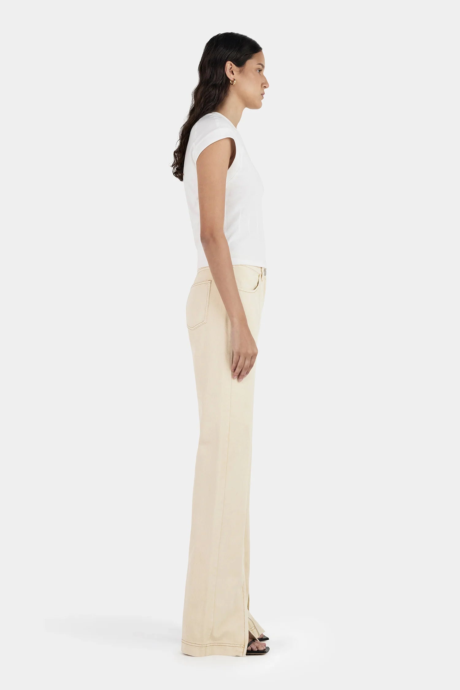 GIGI BABY TEE - IVORY