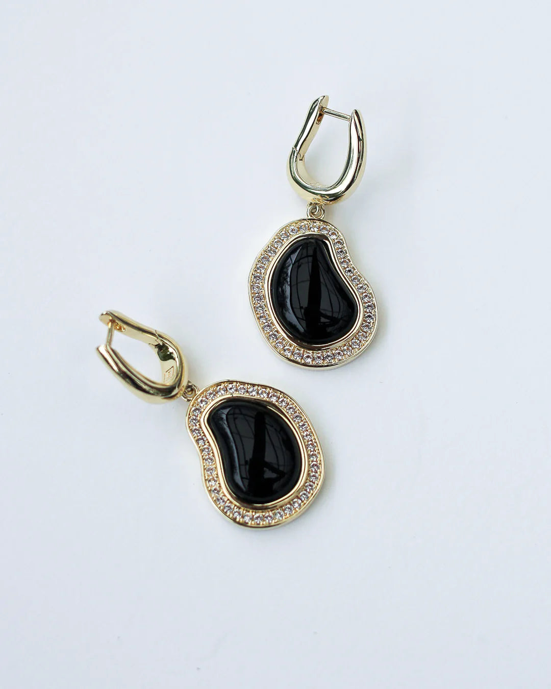 Bean Party Earrings - Onyx 18kt GOLD PLAITING